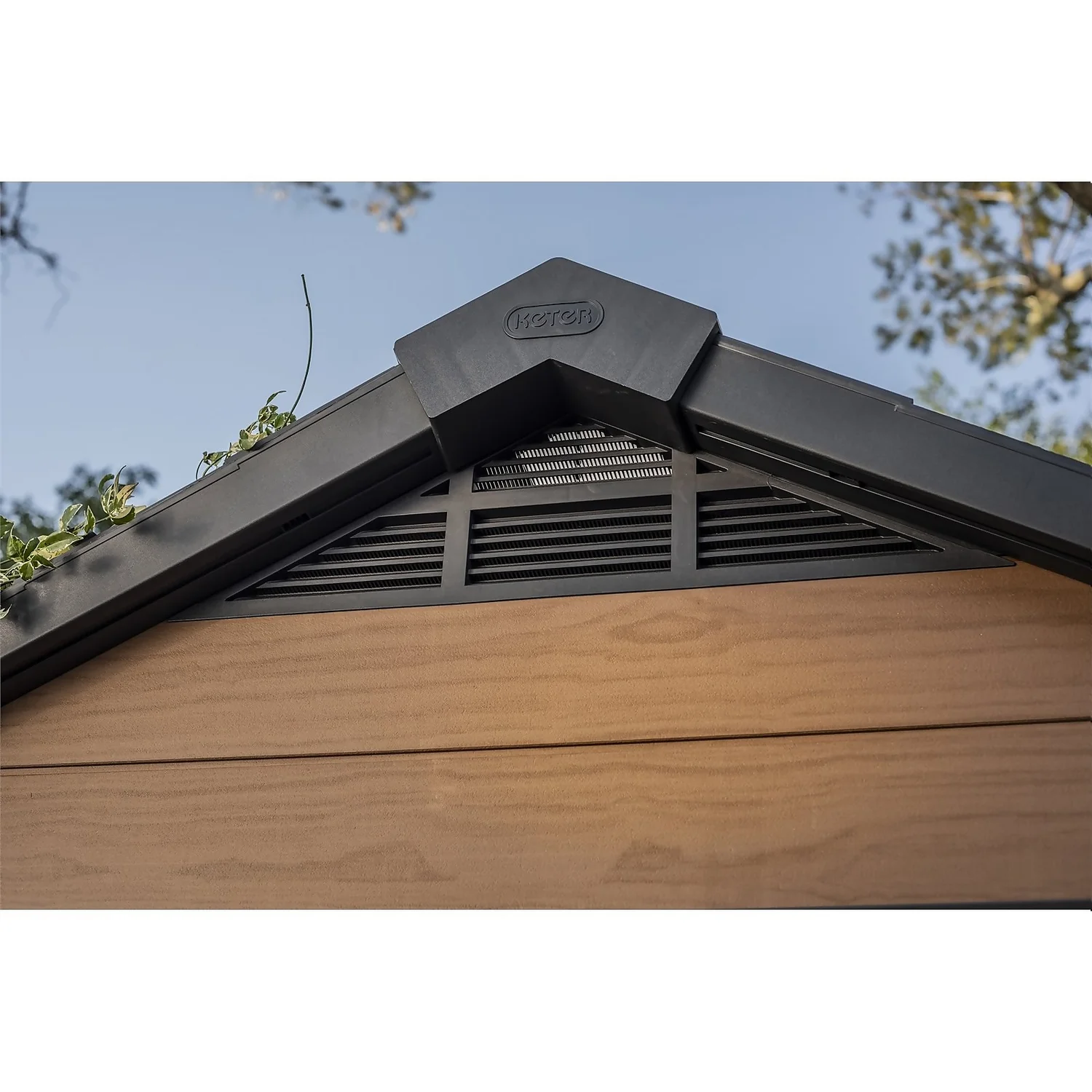 Keter Newton 7.5 X 9ft Outdoor Plastic Garden Storage Shed - Brown 6 Keter Newton 7.5 X 9ft Outdoor Plastic Garden Storage Shed - Brown - Image 6