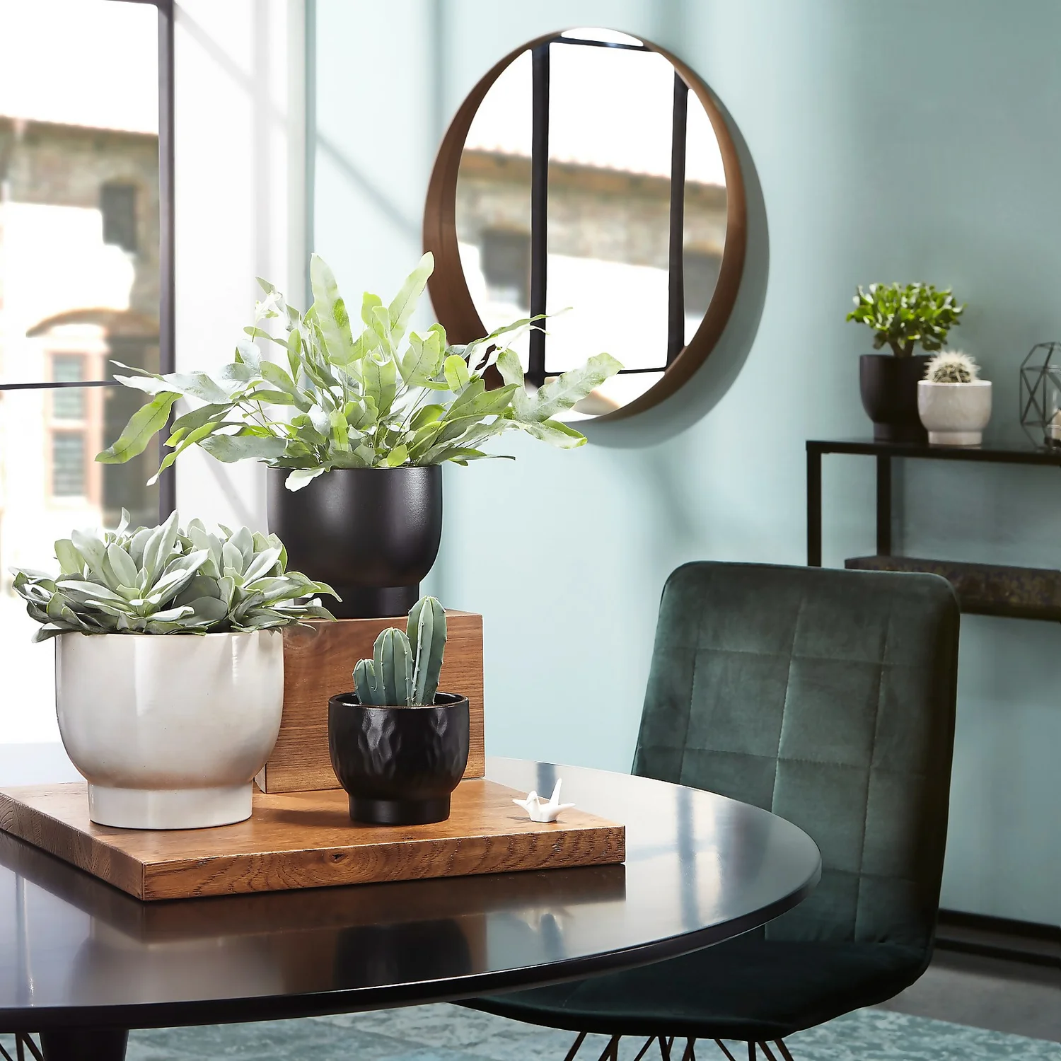 Scheurich Opale Hammered White Indoor Pot - 18cm 2 Scheurich Opale Hammered White Indoor Pot - 18cm - Image 2